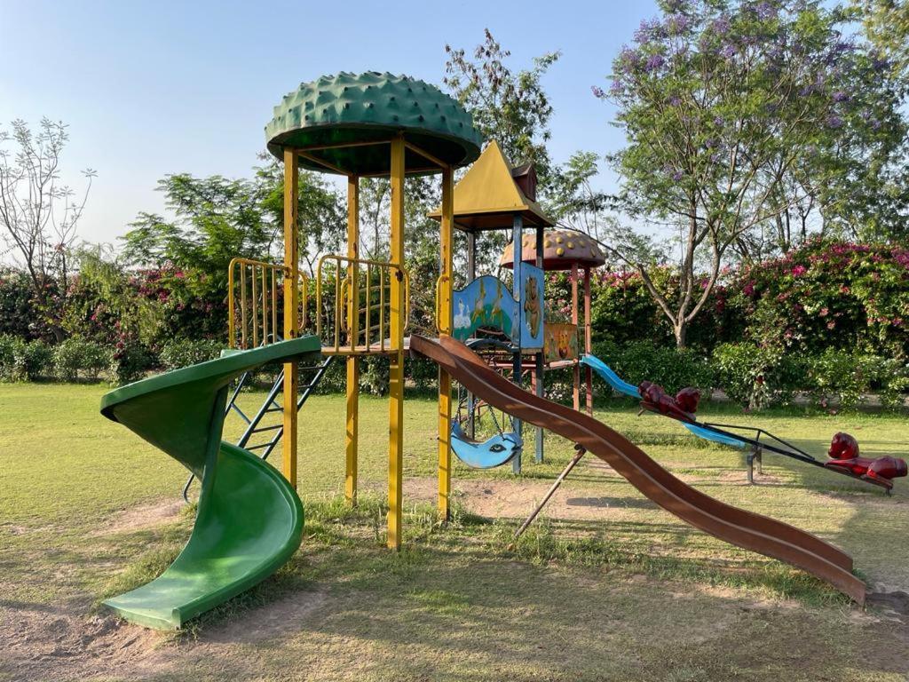 Hotel Sarai Bharatgarh Nohan Exterior foto
